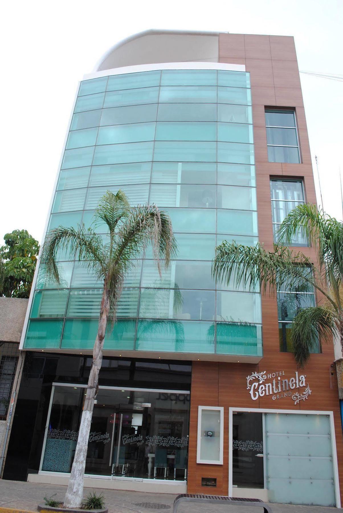 Hotel Centinela Grand Арандас Экстерьер фото